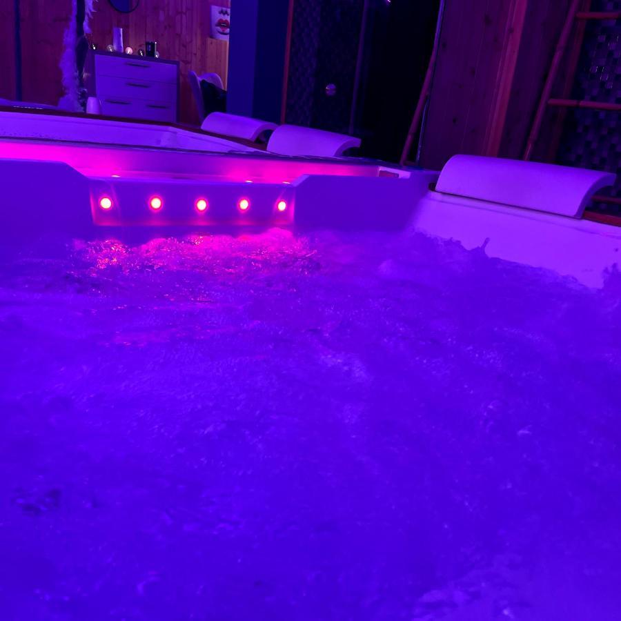 Aux 67 Nuances - Spa Шатнуа Экстерьер фото