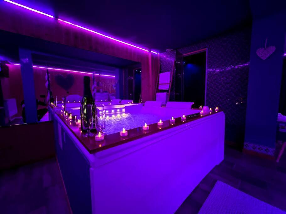 Aux 67 Nuances - Spa Шатнуа Экстерьер фото